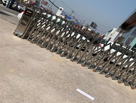 電動(dòng)伸縮門